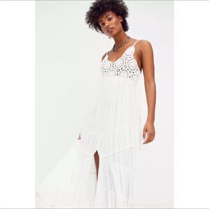 NWT FREE PEOPLE Sz S CROCHET TOP INESA MAXI
